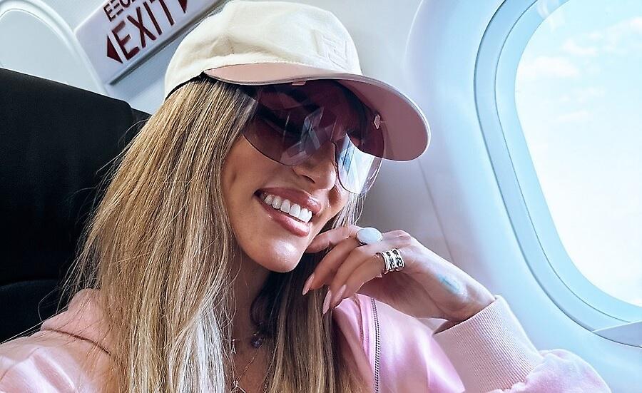 Αθηνά Οικονομάκου: Το ευχαριστώ στη μητέρα της και η απίστευτη ομοιότητά τους... Κλώνος...