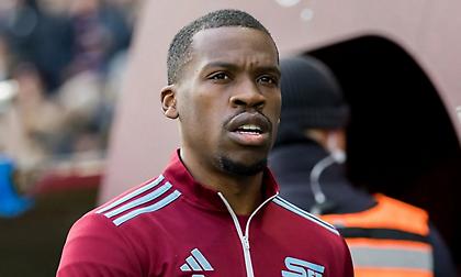 Καρεμπέ: «Ο Κουτέσα έχει όλα τα προσόντα για να πετύχει στην ΑΕΚ»