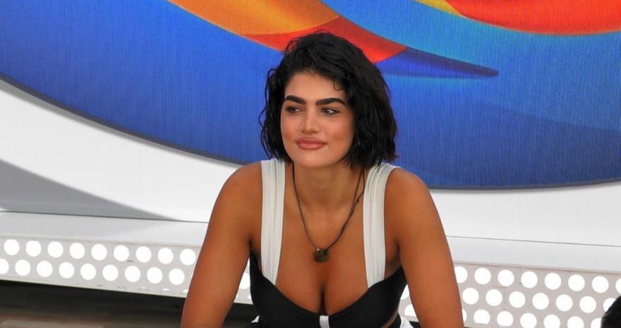 Big Brother: Η Ζωή «χειρίζεται» αριστοτεχνικά τον Γιάννη κι ο Μπάμπης «ψαρεύει» αν έχει αισθήματα