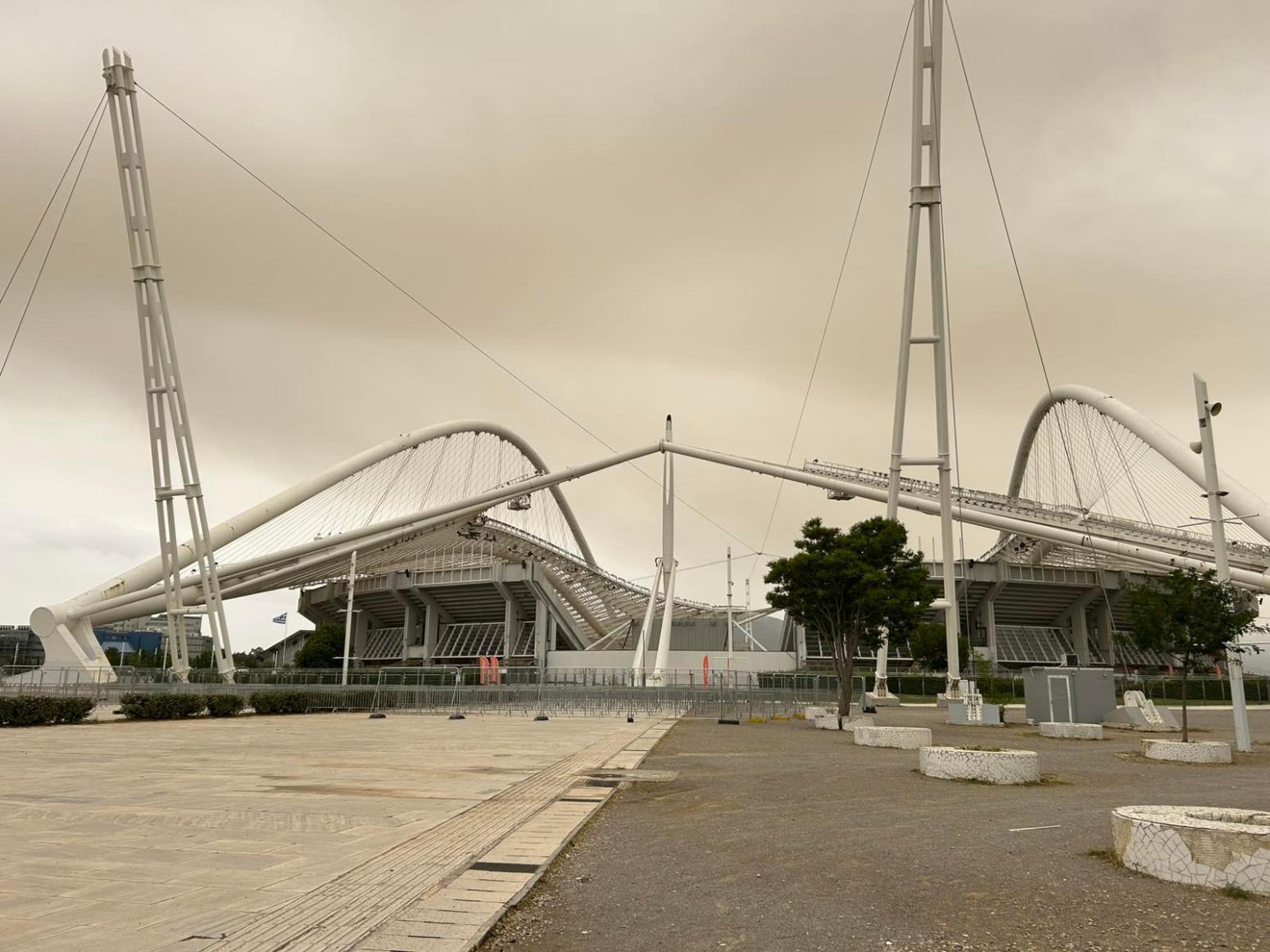 OAKA: The seat belts, the railings from the outside and ... the dust!
