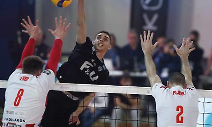 Μετακομίζει στην Πολωνία ο Μούχλιας