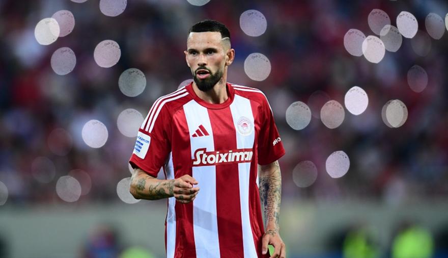 Με την κλασική ερυθρόλευκη στον τελικό ο Ολυμπιακός