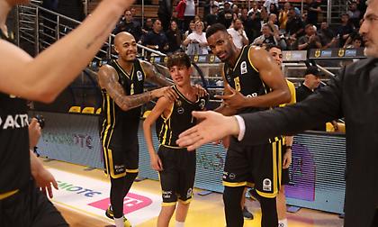 Έγραψε ιστορία ο Κλώντζαρης του Αμαρουσίου: Νεαρότερος παίκτης και σκόρερ στο ελληνικό πρωτάθλημα!