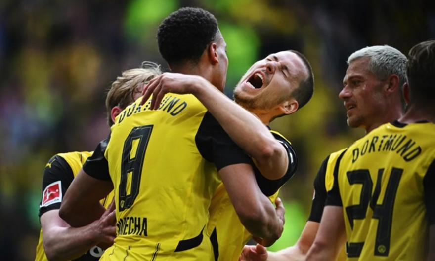 Η Ντόρτμουντ εξασφάλισε το Champions League, έμεινε εκτός ευρώπης η Λειψία Η Ντόρτμουντ εξασφάλισε το Champions League, έμεινε εκτός ευρώπης η Λειψία