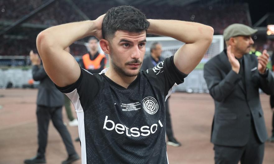 Ανδρούτσος: «Ψηλά το κεφάλι, υπερήφανος για συμπαίκτες και κόσμο»