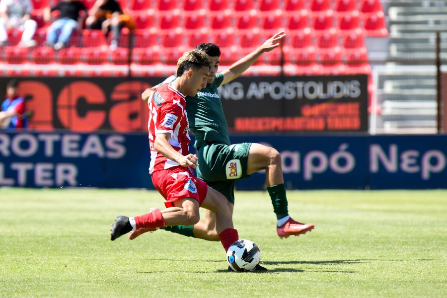 Πανσερραϊκός-Λεβαδιακός 0-1: Πέρασε και από τις Σέρρες ο Λεβαδειακός