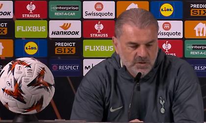 Η συγκινητική απάντηση Ποστέκογλου στα ελληνικά: «Είμαι πολύ περήφανος για την καταγωγή μου - Θα αποσυρθώ στην Ελλάδα»