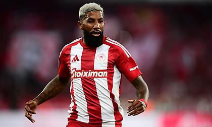 Ροντινέι: «Να είμαι δυνατός παίκτης για τον Ολυμπιακό-Μέχρι τα 10 μου είχα χάσει όλη την οικογένειά μου»