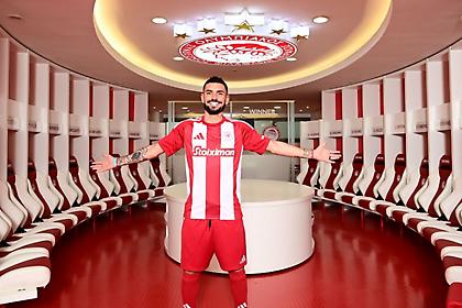 Καμπελά: «Περήφανος που είμαι στον Ολυμπιακό - Να κατακτήσω τίτλους και να κάνουμε μεγάλη πορεία στο Champions League»