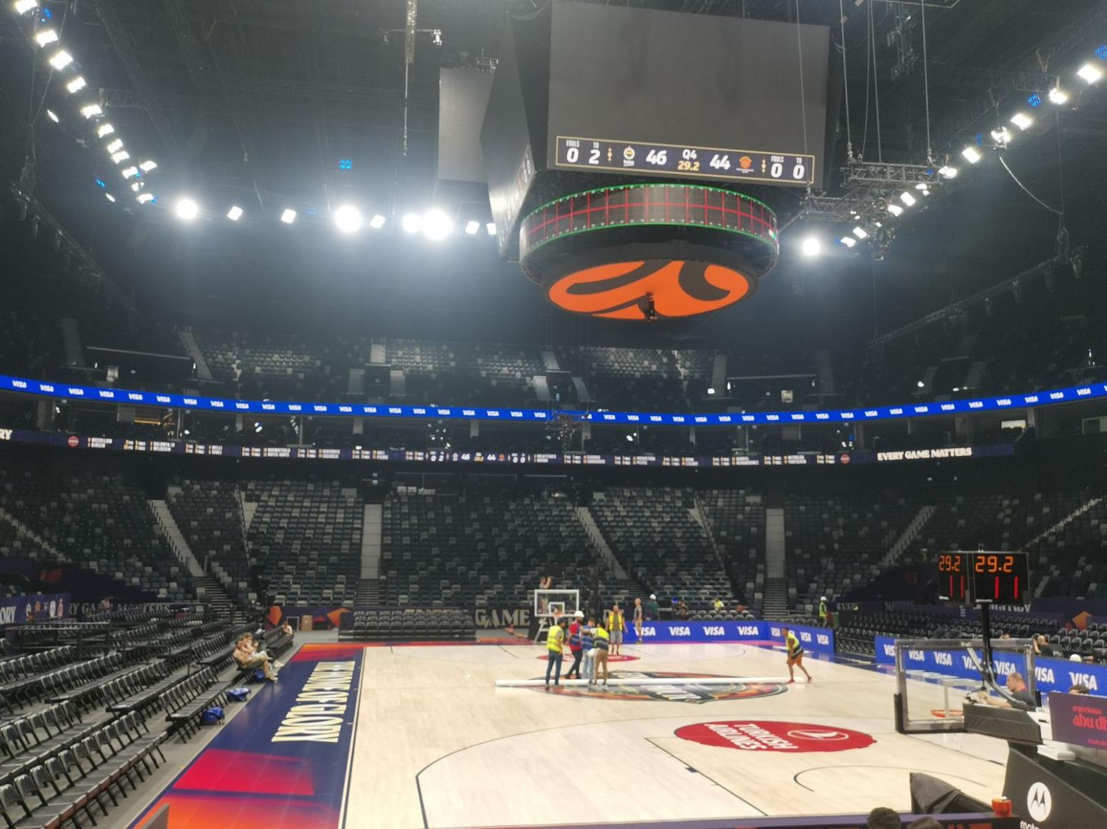 Ευρωλίγκα: Το sport-fm.gr μπήκε στην Etihad Arena: Πλάνα από την έδρα του Final 4