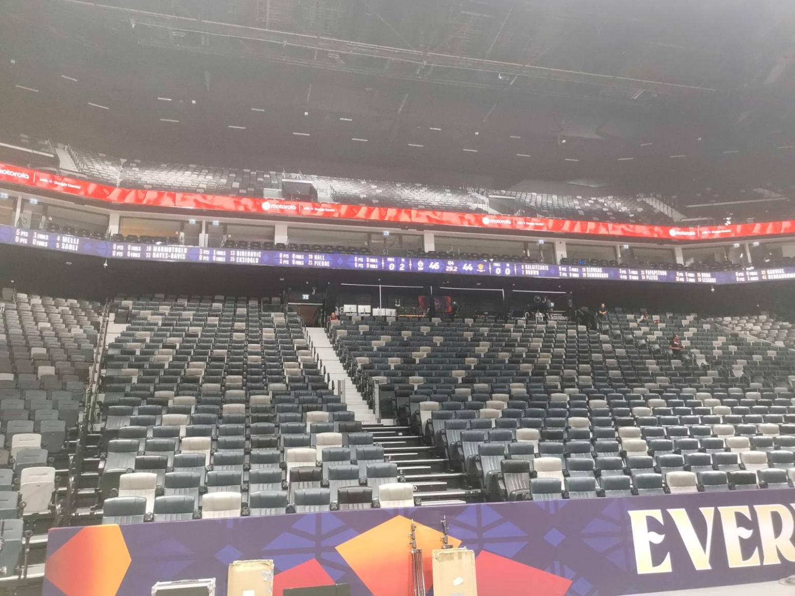 Ευρωλίγκα: Το sport-fm.gr μπήκε στην Etihad Arena: Πλάνα από την έδρα του Final 4