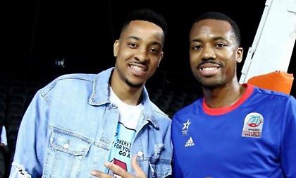 Με τη Φενέρ στο Άμπου Ντάμπι ο Σι Τζέι ΜακΚόλουμ για να στηρίξει τον αδερφό του, Έρικ