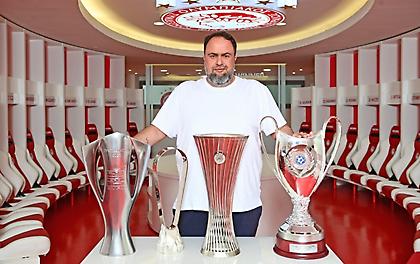 Μαρινάκης: «Ο Ολυμπιακός ανήκει σε όλους, είναι η οικογένειά μας»