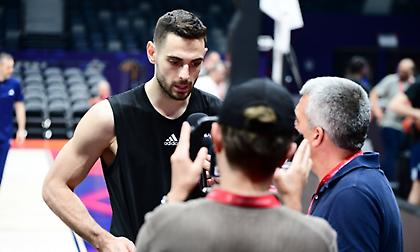 Απίθανη ατάκα Παπαπέτρου: «Ο Σλούκας έχει παίξει σε περισσότερα Final Four απ’ ό,τι έχει βουρτσίσει τα δόντια του»