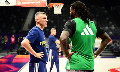 Πετρίδης: «Άκρως ισορροπημένος ο ημιτελικός του Παναθηναϊκού με τη Φενέρμπαχτσε»