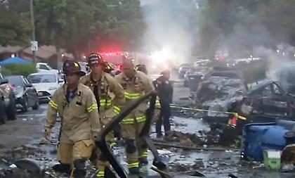 Αεροπλάνο συνετρίβη σε γειτονιά του Σαν Ντιέγκο - Πληροφορίες για πολλούς νεκρούς