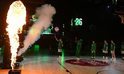 Γκάφα των διοργανωτών: Κατά την παρουσίαση του Παναθηναϊκού ακούστηκε το όνομα του Γουόκαπ!