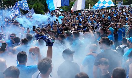 Πανικός στους δρόμους της Νάπολης, λίγες ώρες πριν τον… τελικό με την Κάλιαρι