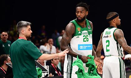 Χαμός με την είσοδο του Λεσόρ στον ημιτελικό με τη Φενέρ, επέστρεψε μετά την πεντάμηνη απουσία του!