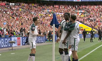 Ισοφάριση με γκολάρα Μαγέντα η Σάντερλαντ - Πανηγύρισε με δεμένο χέρι ο τραυματίας Ο'Νάιν