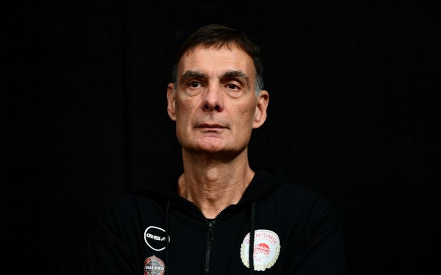 Ζέρβας: «Τα δεδομένα για την επόμενη ημέρα στον Ολυμπιακό» - Τι είπε για Μίσιτς, Χεζόνια