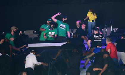 Μικρή ένταση μεταξύ οπαδών του Ολυμπιακού και του Παναθηναϊκού στην Etihad Arena