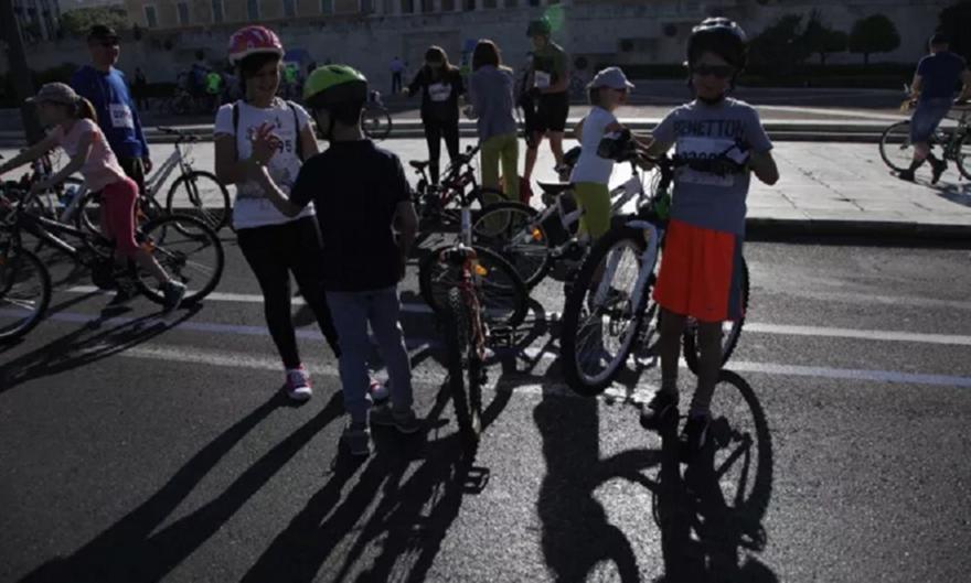 Κλειστοί δρόμοι στον κέντρο της Αθήνας λόγω ποδηλατικού αγώνα - Δείτε αναλυτικά