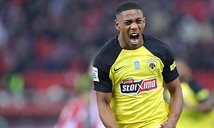 ΑΕΚ για Μαρσιάλ: «Μεγάλος παίκτης και σημαντικό περιουσιακό στοιχείο - Δεν έχουμε βγει… στη γύρα για να τον δώσουμε»