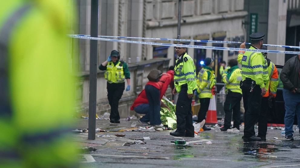 Liverpool: 27 people were taken to the hospital, 2 of them with serious injuries