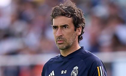 Υποψήφιος για τον πάγκο της ΑΕΚ και ο Ραούλ!