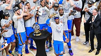 Ήταν δίκαιο, έγινε πράξη: Πήρε το βραβείο του MVP των τελικών της Δύσης ο Γκίλτζιους-Αλεξάντερ