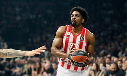 Εκτός εξάδας ξένων του Ολυμπιακού για τον πρώτο τελικό ο ΜακΚίσικ - Η 12άδα των «ερυθρόλευκων»