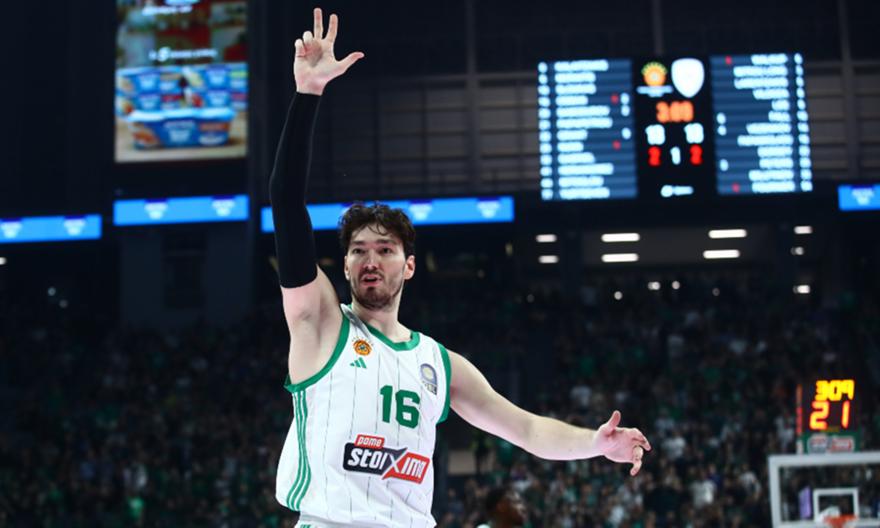 Όσμαν: «Είμαστε μόνο στο 1-0, πρέπει να μείνουμε συγκεντρωμένοι και έτοιμοι ενόψει ΣΕΦ»