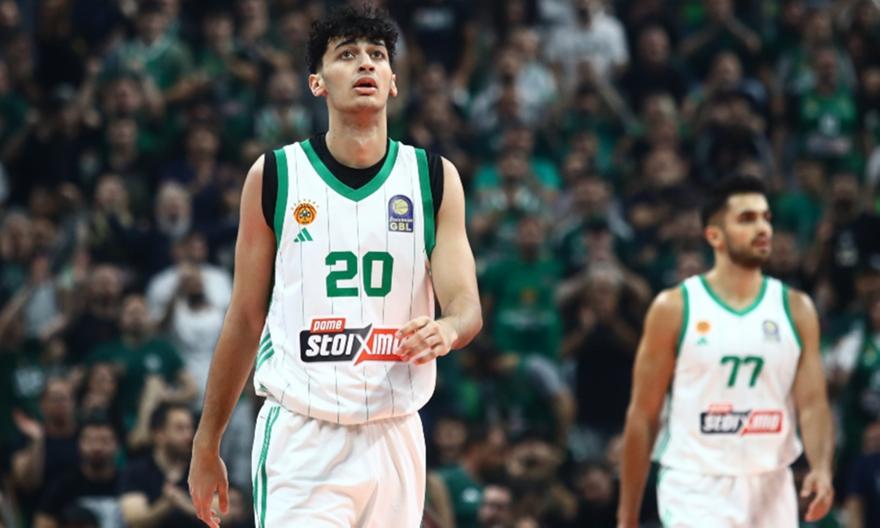 Σαμοντούροφ: «Είχα μεγάλο κίνητρο απόψε - Ο Αταμάν με πιστεύει πολύ και προσπαθώ να του το ανταποδώσω»