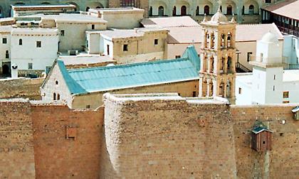 Μονή Σινά: Διπλωματικός μαραθώνιος με την Αίγυπτο – Τη Δευτέρα η ελληνική αντιπροσωπεία στο Κάιρο