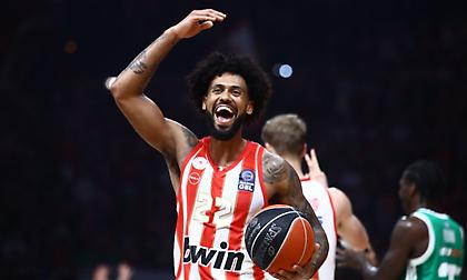 Θυμήθηκε τον καλό του εαυτό στο ΣΕΦ ο Ολυμπιακός και έκανε το 1-1 κόντρα στον Παναθηναϊκό!