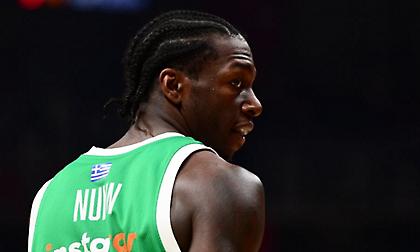 Πρόβλημα στον Παναθηναϊκό: Τρία φάουλ για Ναν και Γιούρτσεβεν μετά από 13 λεπτά στο Game 2