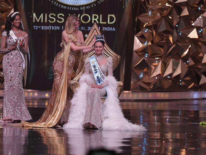 Εγιναν τα καλλιστεία Miss World: Η Μις Ταϊλάνδη ομορφότερη γυναίκα του κόσμου
