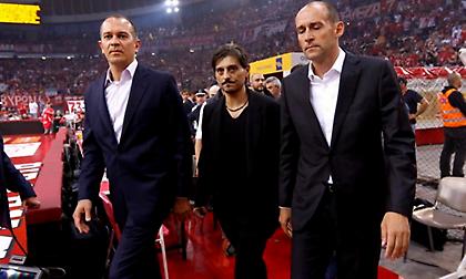 Ολοταχώς για «λουκέτο» το πρωτάθλημα μετά τις αρνήσεις Αγγελόπουλων-Γιαννακόπουλου να πάνε στη συνάντηση με Βρούτση!