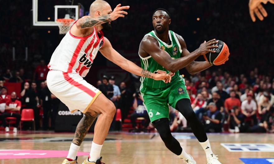 Σύζυγος Τζέριαν Γκραντ: «Η διαιτησία ήταν σκ@τ@, δεν έχω δει ποτέ κάτι παρόμοιο»