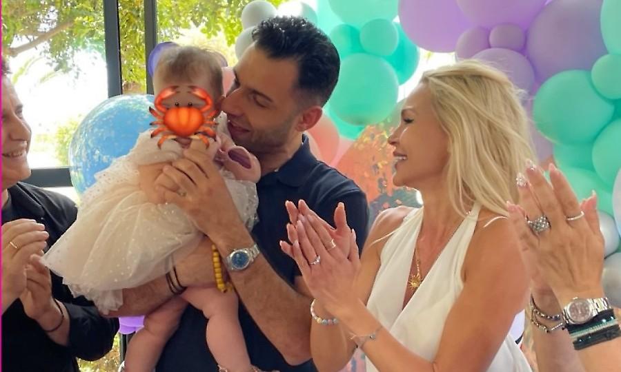 Βίκυ Κάβουρα: Το birthday party της κόρης είχε θέμα - τι άλλο;- τον κάβουρα!