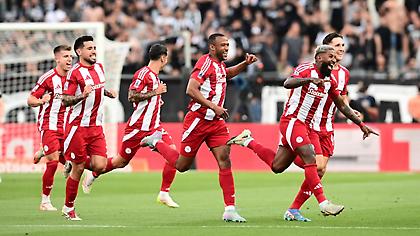 Ο Ολυμπιακός από τη μία, το Big-3 από την άλλη