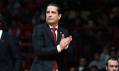 Στήριξη από τον πρόεδρο του Ερυθρού Αστέρα στον Σφαιρόπουλο