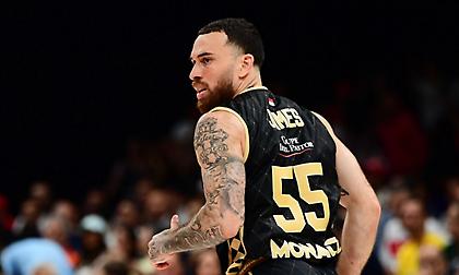 Equipe: «Ο Μάικ Τζέιμς εκτός Μονακό για επεισόδιο σε εστιατόριο και εξύβριση αστυνομικών»