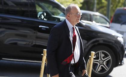 Βερνίκος: «Ο Μαρινάκης είπε πως πρέπει η μία ομάδα να βοηθά την άλλη - Έθεσε και θέμα αγωνιστικών χώρων»