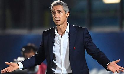 A Bola: «Τεράστια πρόταση της Σαμπάμπ-Αλ Αχλί για να κρατήσει τον Σόουζα - Ιμανόλ και Ποστέκογλου υποψήφιοι για την ΑΕΚ»