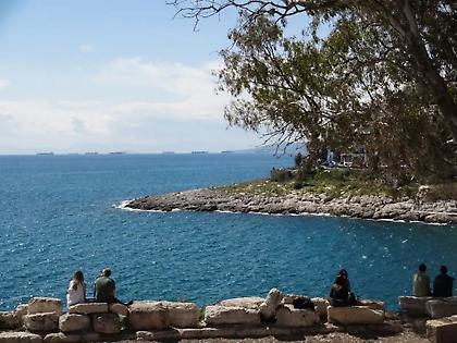 Καιρός: Ανεβαίνει και άλλο η θερμοκρασία φτάνοντας έως τους 34 βαθμούς