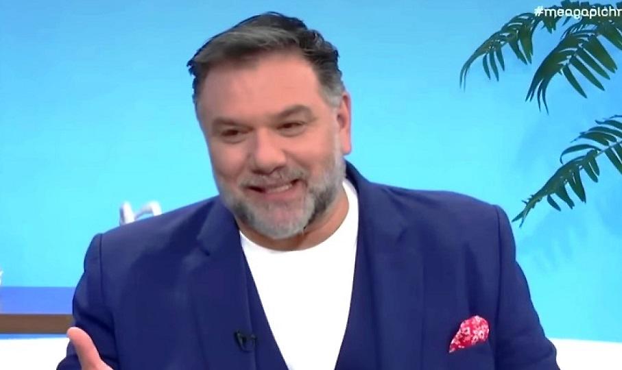 Αρναούτογλου: Τι είπε στον εαυτό του για να σταθεί απέναντι στη Μενεγάκη και τι λέει για τον ηλικιακό ρατσισμό στην TV
