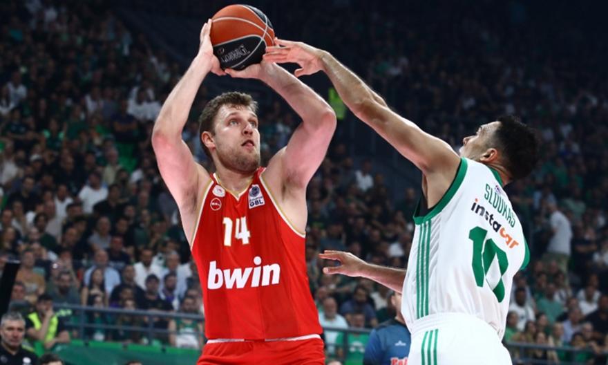 Βεζένκοφ: «Ξέραμε ότι πικράναμε τον κόσμο μας και κάναμε την αυτοκριτική μας»