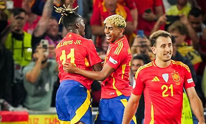 Στον τελικό η Ισπανία με υπογραφή Γιαμάλ, «λύγισε» τη Γαλλία σε μια ποδοσφαιρική παράσταση με 9 γκολ!